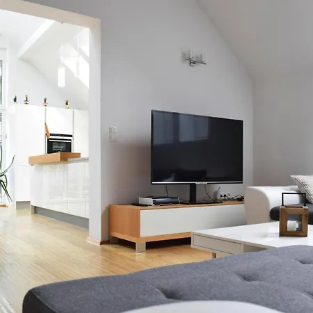 - Osm02014-eya Apartmán Ligist